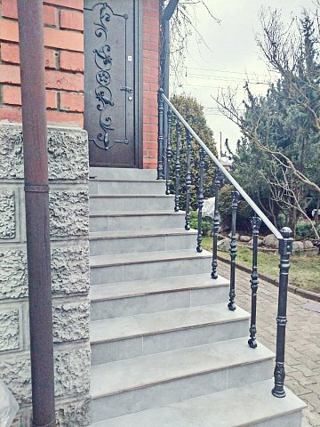 Литые лестничные ограждения